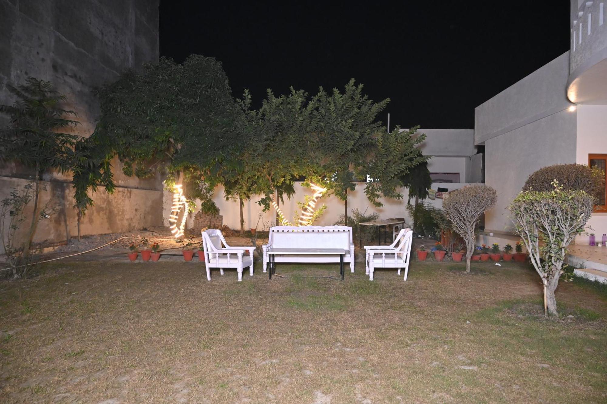Paradise Island Amritsar Luaran gambar